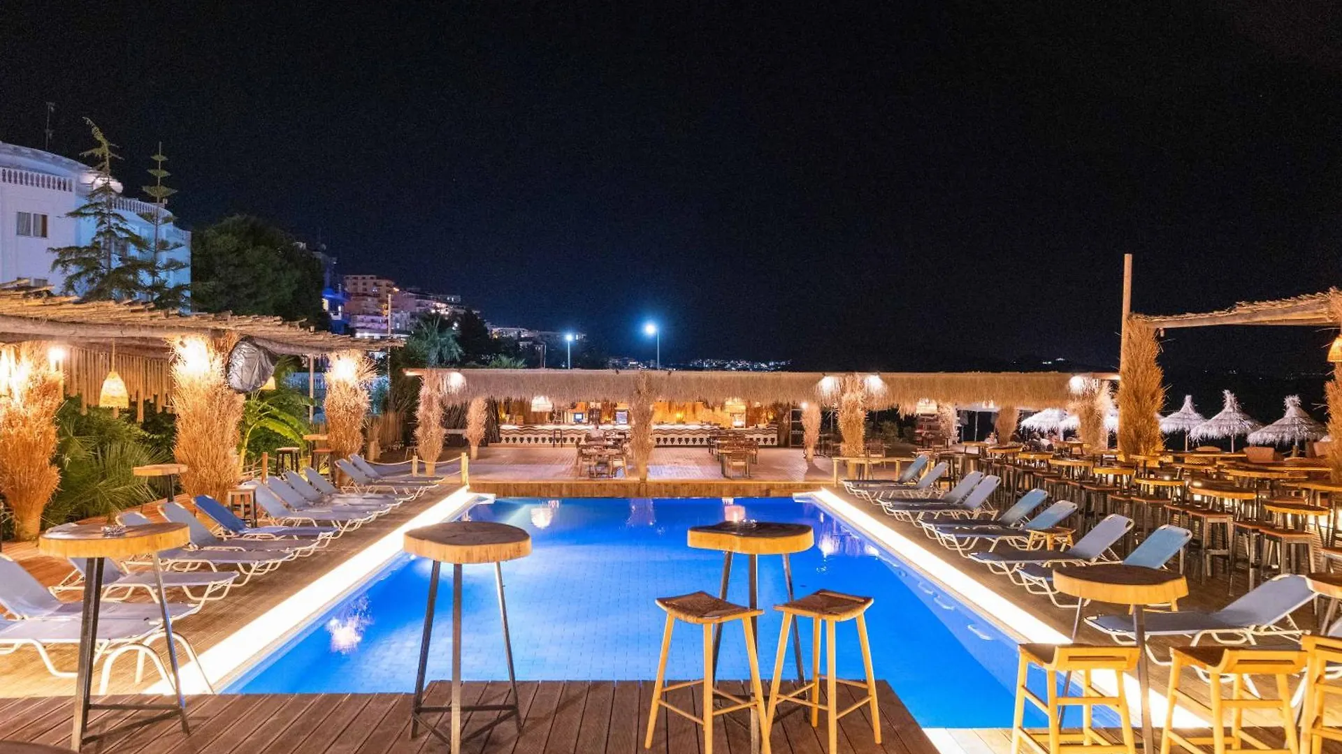 **** Resort Grand Hotel Saranda Albania