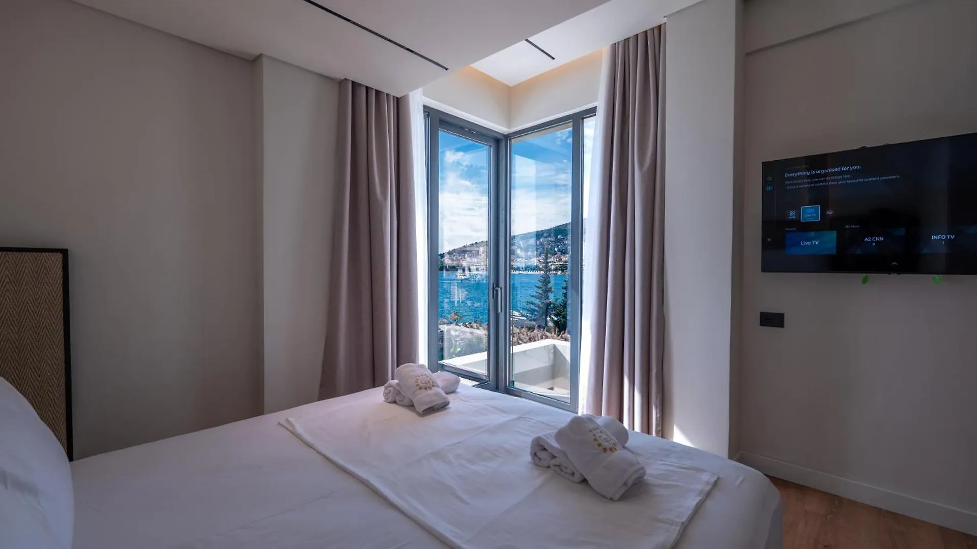 **** Resort Grand Hotel Saranda Albania