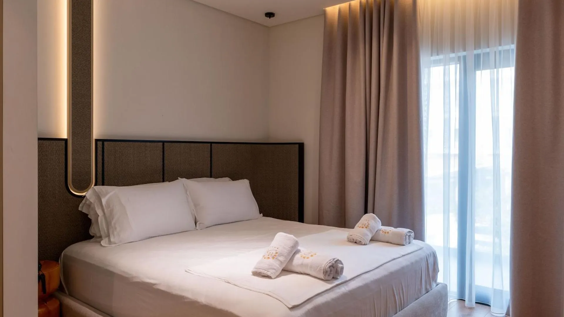 **** Resort Grand Hotel Saranda Albania