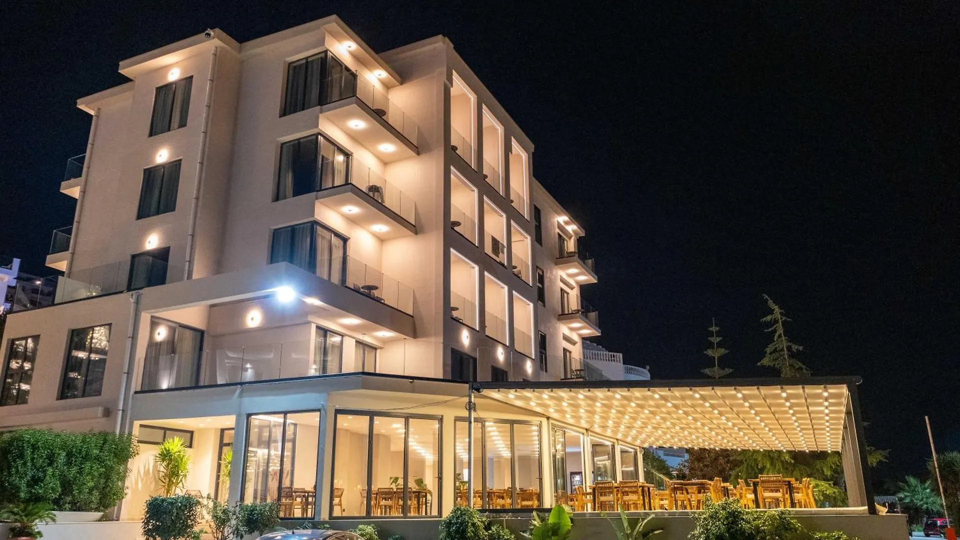 **** Resort Grand Hotel Saranda Albania