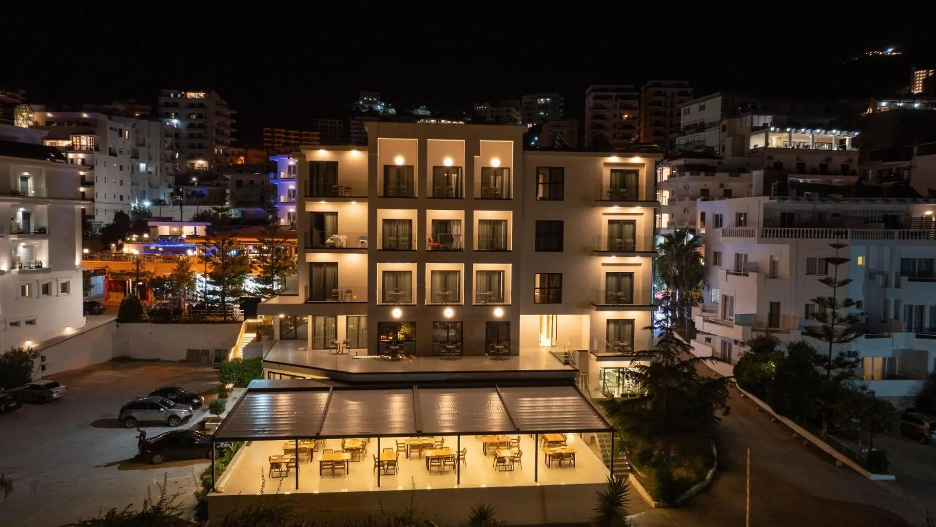 Grand Hotel Saranda 4*, Sarande Albania