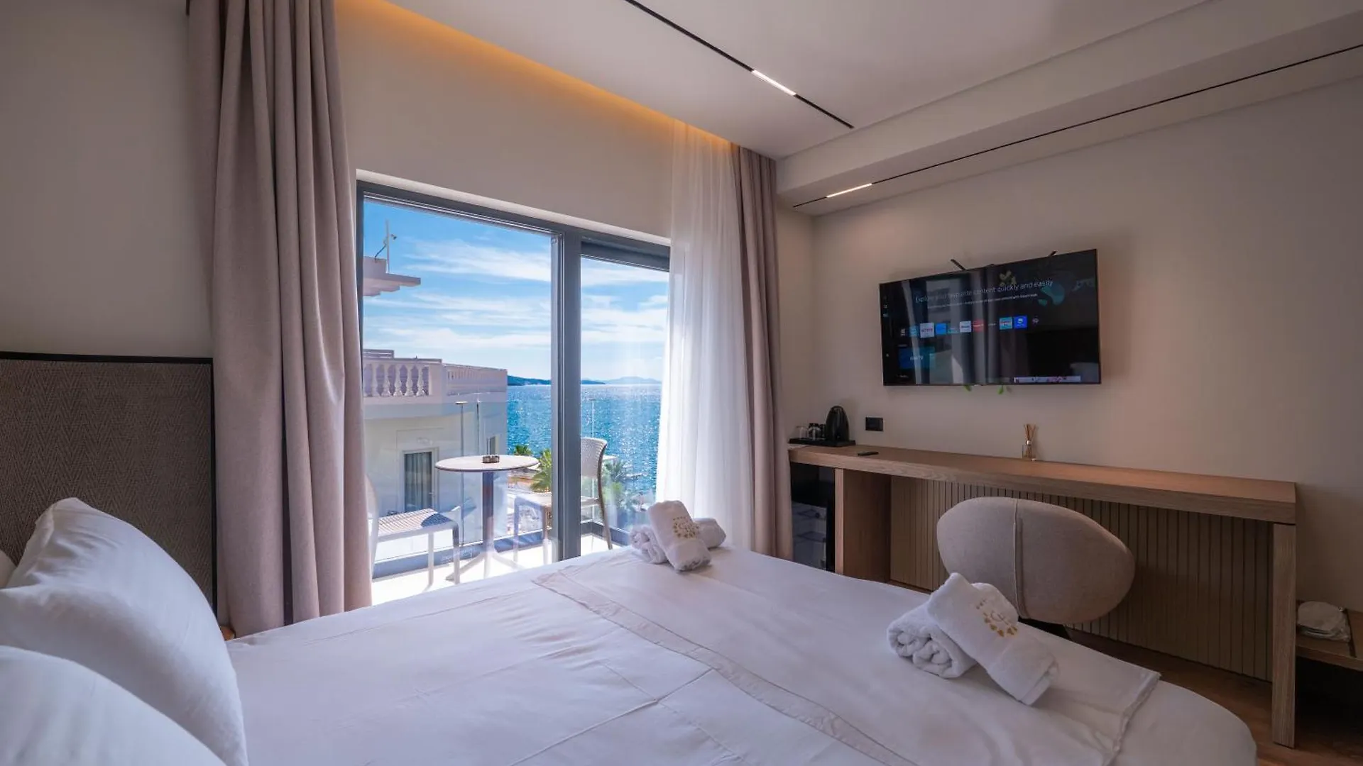 Grand Hotel Saranda 4*, Sarandë 阿尔巴尼亚